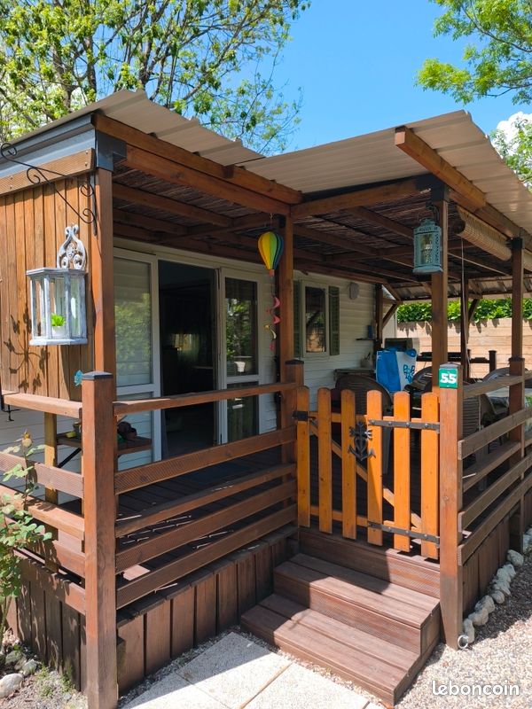 Local commercial 2 pièces 29 m² · à Saumane · 28,5 m² · 11 000 €