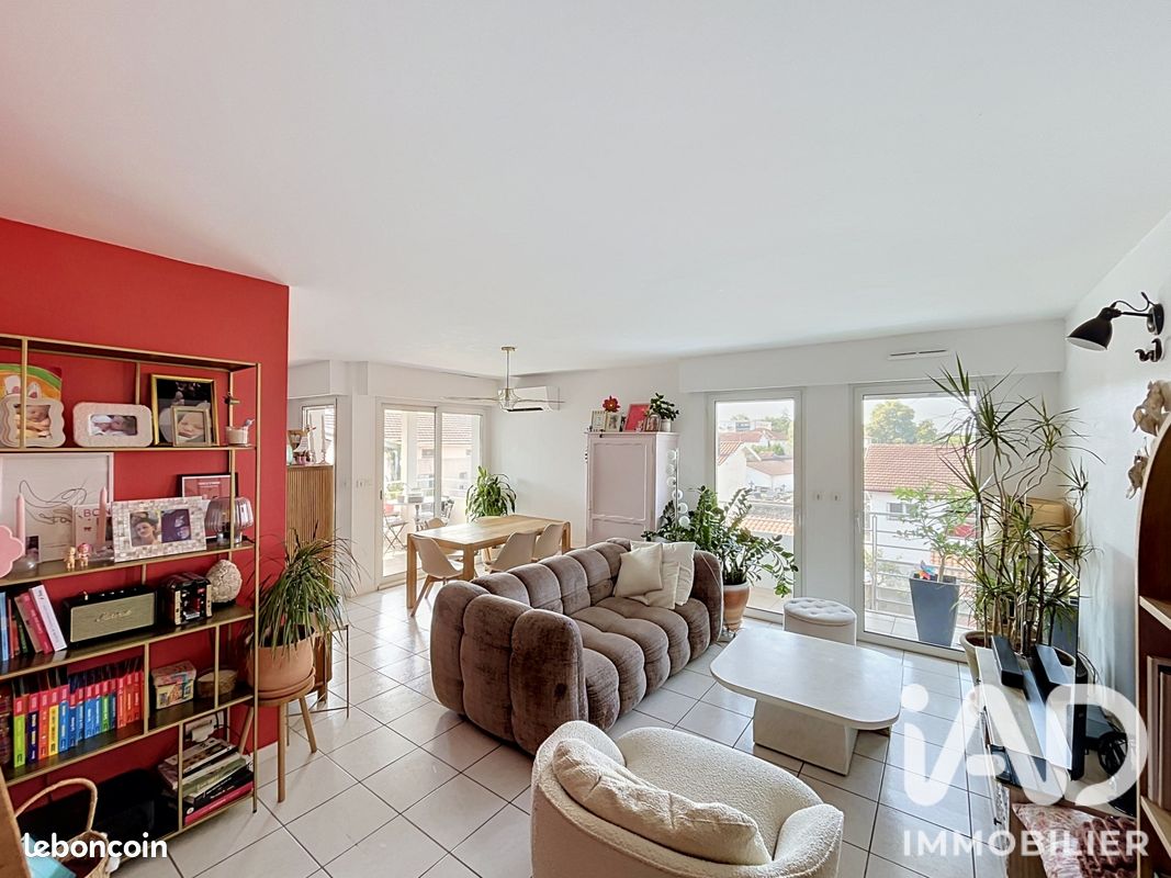 Appartement 3 pièces 70 m² · à Dax · 70 m² · 210 000 €