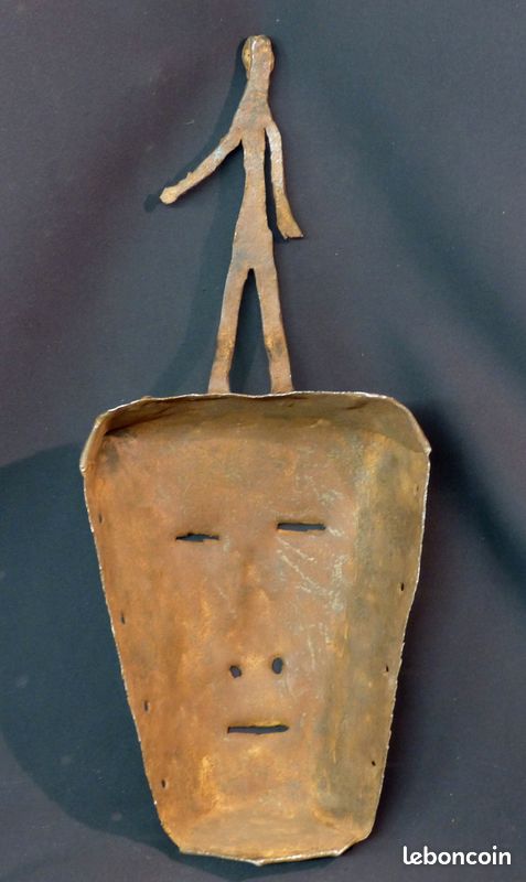 A Art Africain masque de forgeron Dogon Mali 45cm métal force brute primaire (image 3)