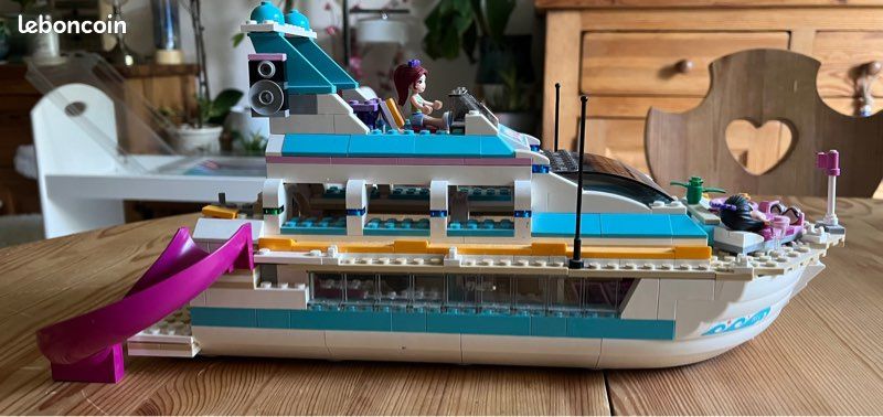 Lego Friends bateau yacht 41015 pv (image 5)