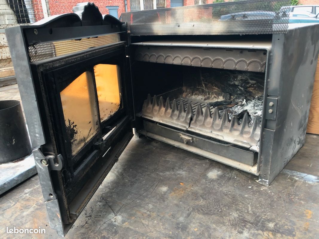 Insert (image 1)