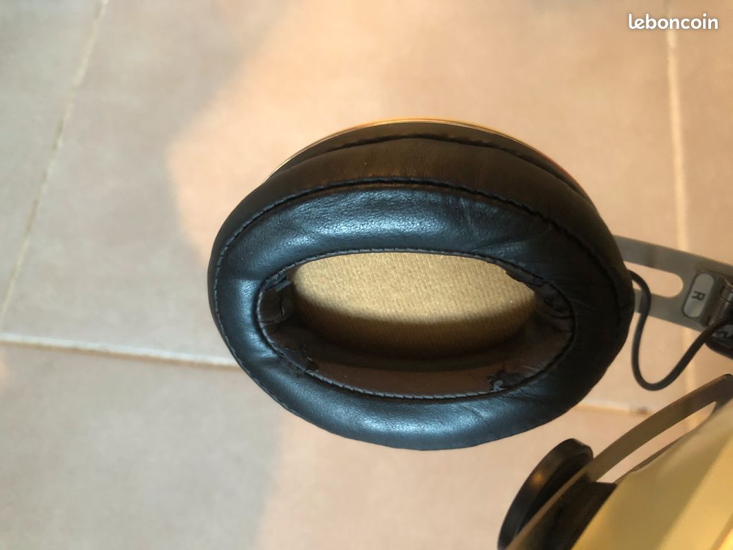 Casque audio Sennheiser Momentum 2 (image 4)