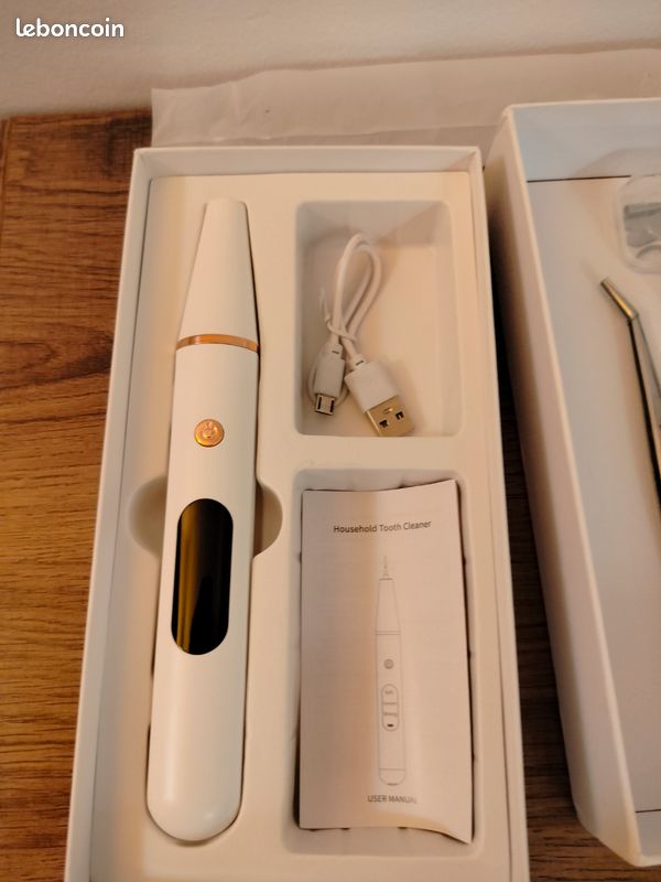 Détartreur À Ultrasons Avec Différentes Têtes De Nettoyage (image 2)