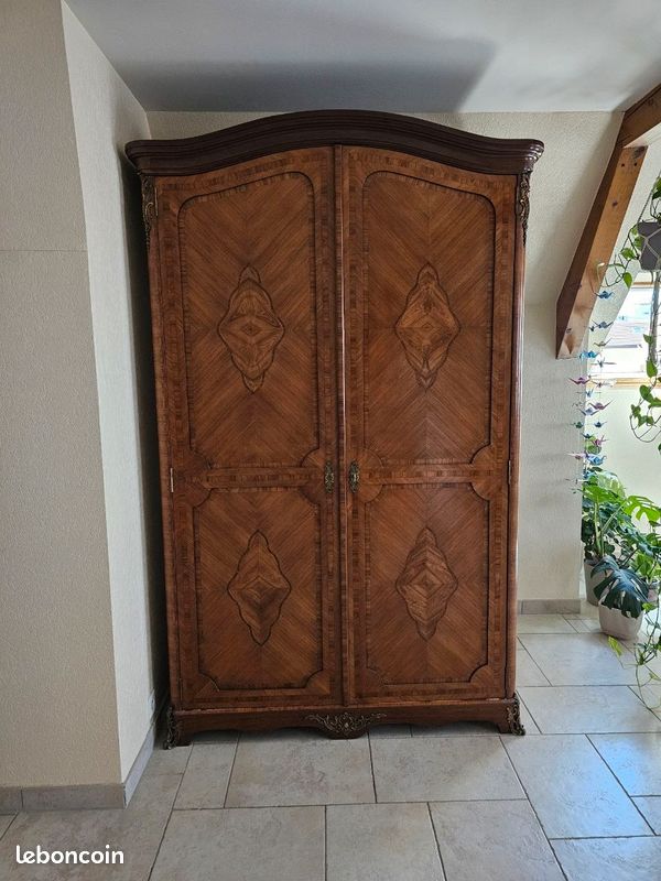 Placard / armoire type Louis XIV (image 1)