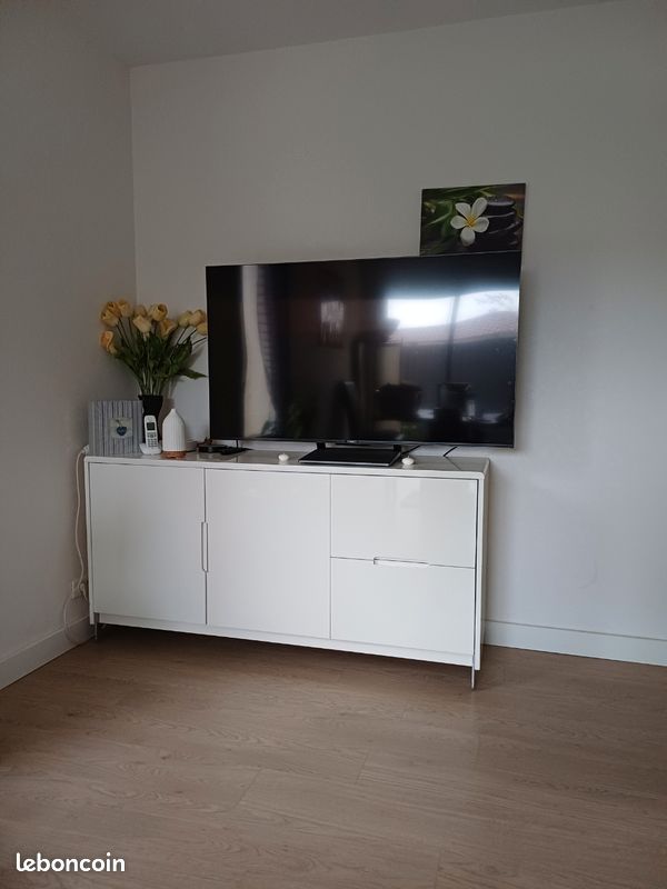 Meuble TV avec rangement (image 2)