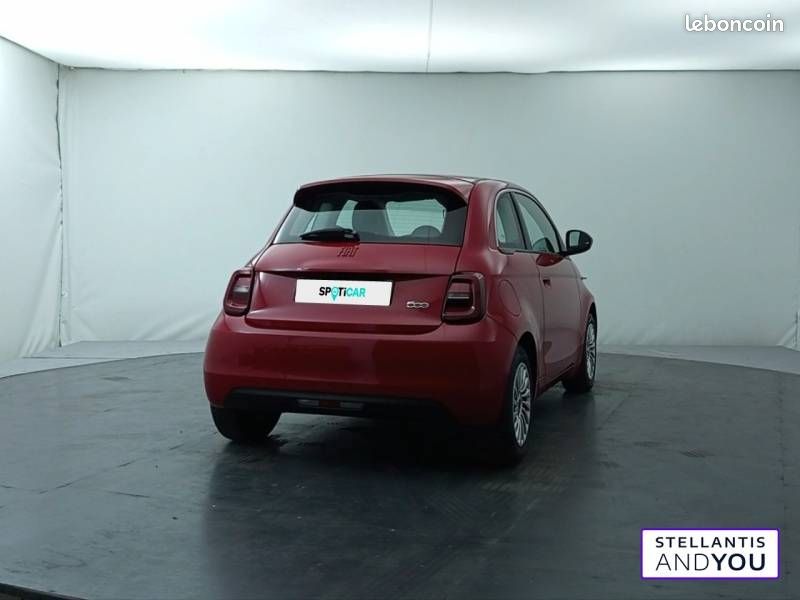 Fiat 500 e 118 ch (RED) (image 4)