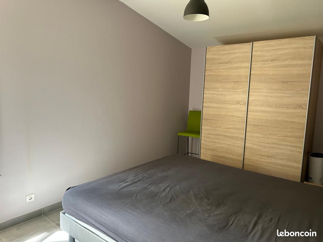 Maison 4 pièces 185 m² - Saint-Pierre-de-Juillers 17400 (image principale 16)