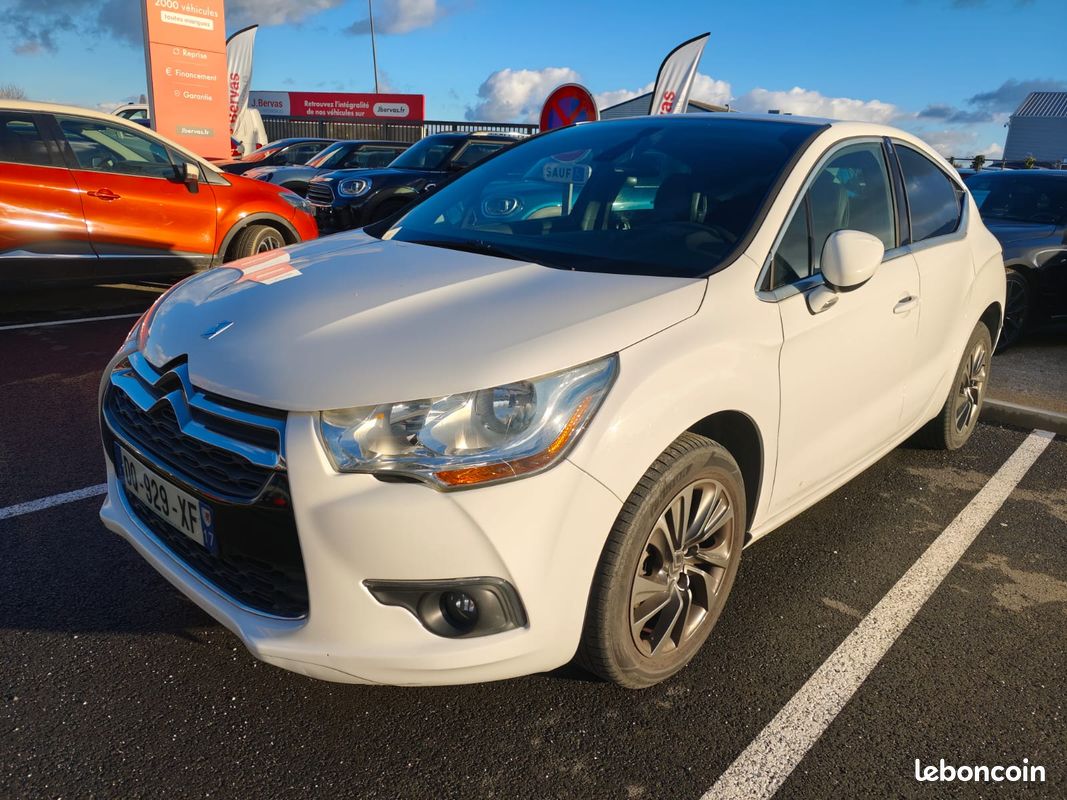 CITROEN DS4 DIESEL 1.6 L e-HDi 115 CV BOITE AUTOMATIQUE Airdream 107000 KMS So Chic ETG6 (image 1)