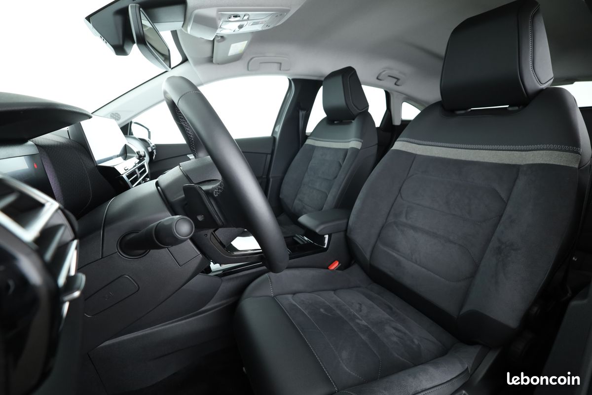 Citroen C4 1.2 PureTech Max EAT8 131 ch (image 5)
