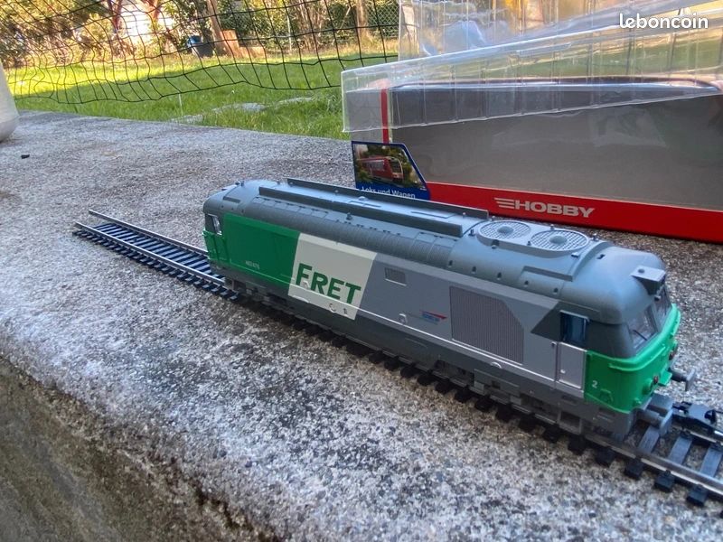 LOCOMOTIVE ELECTRIQUE BB 17040 DEPOT ACHERES