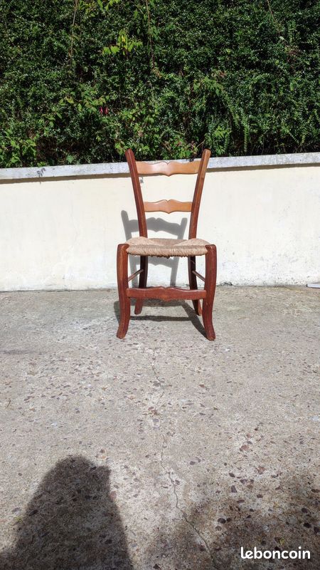 Chaises en bois (image 2)