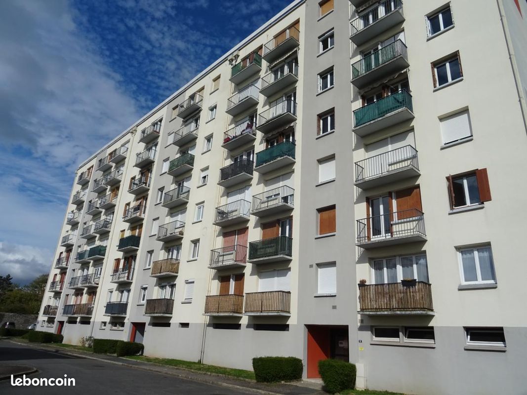 Appartement 4 pièces 94 m² · à Laval · 94 m² · 136 900 €