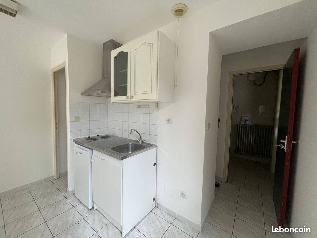Appartement 1 pièce 17 m² · à Mayenne · 17 m² · 249 €/mois