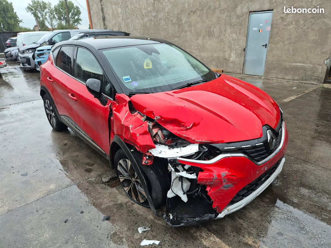 Renault captur techno ful options 30.000 km (image 2)