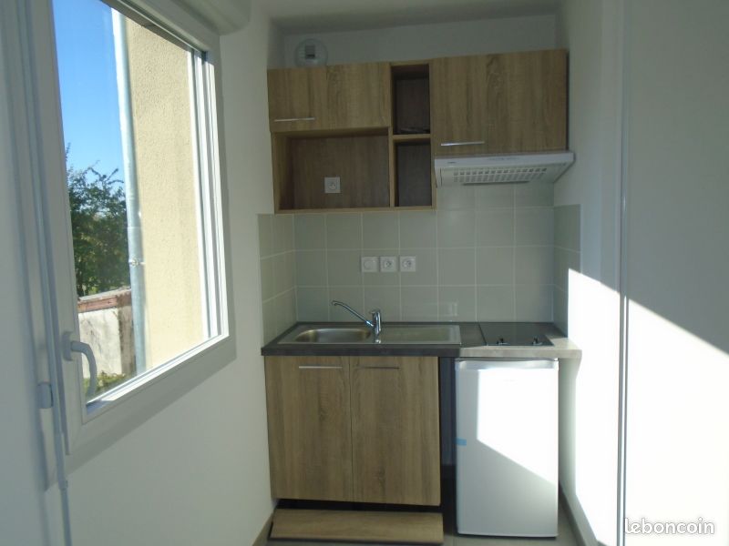 Studio 1 pièce 20 m² - Isle 87170 (image principale 0)