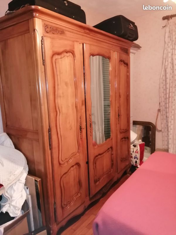 Tres belle armoire (image 1)
