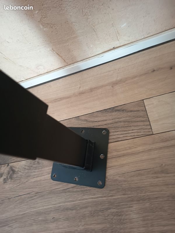 Pieds de table (image 3)
