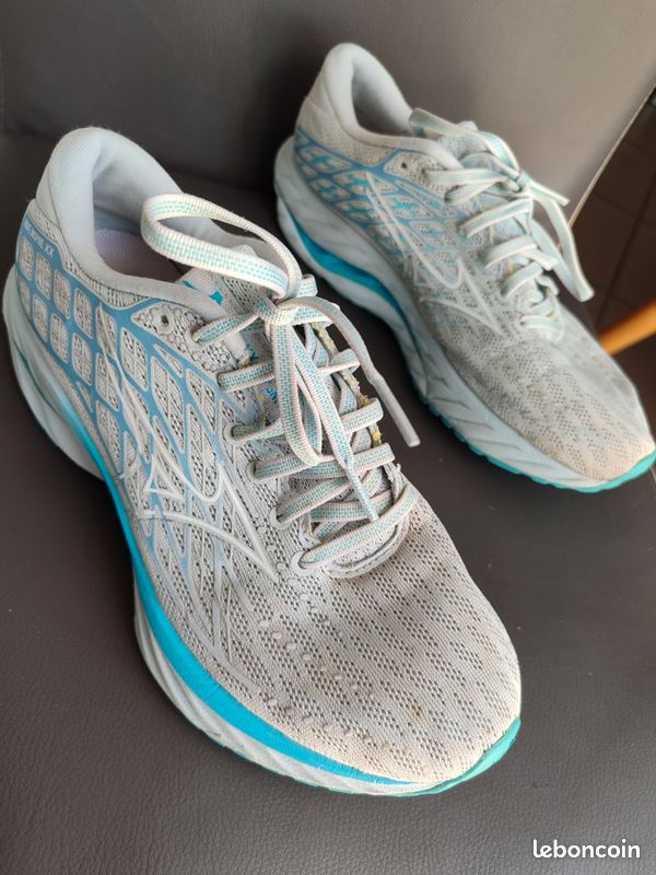 Baskets mizuno wave inspire 20 pointure 38 (image 2)