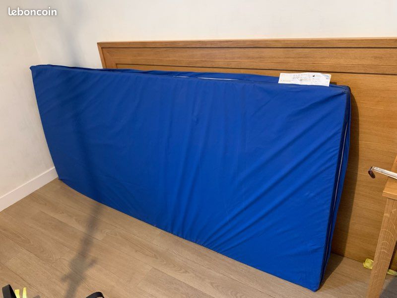 Matelas anti escarres (image 1)