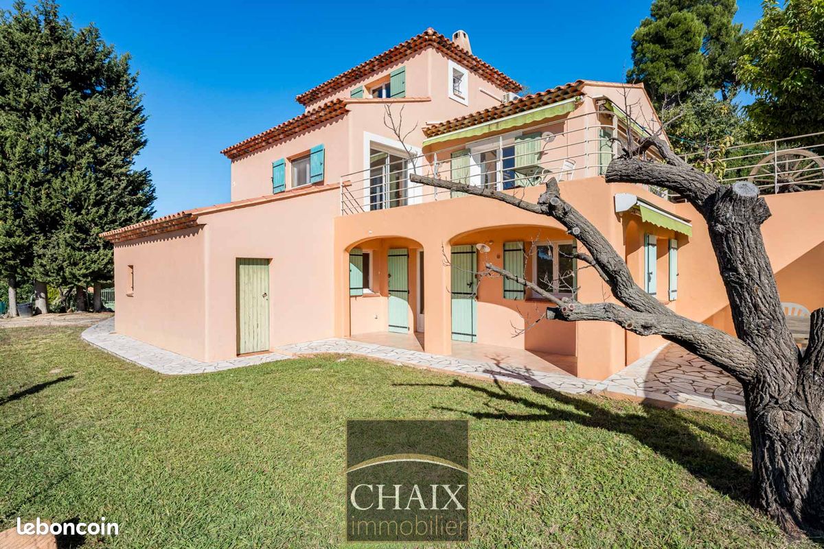 Maison 6 pièces 180 m² · à Marseille · 180 m² · 770 000 €