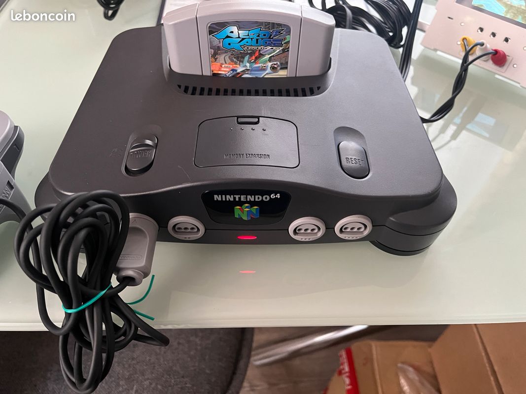 Console Nintendo 64 Noir Jap + 2 jeux + Jumper Pack - en boite (image 5)