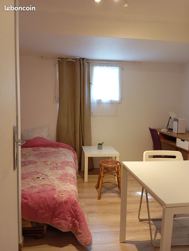 Appartement 1 pièce 13 m² · à La Riche · 13 m² · 370 €/mois