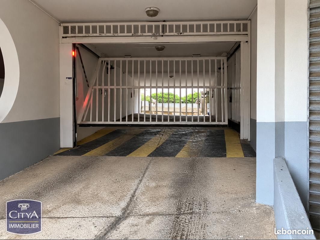 Parking Mauguio · 25 000 €