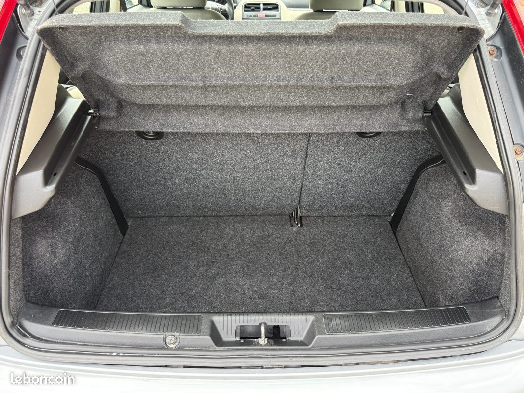 Fiat Grande Punto 1.3 MJT 75ch Active – Clim – Idéal Jeune Permis – Révisée & Garantie 6 mois (image 9)