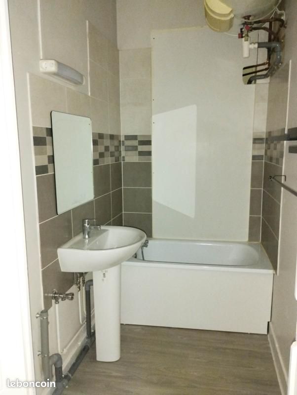 Appartement a louer charleville-mezieres - 3 pièce(s) - 56 m2 - Surfyn