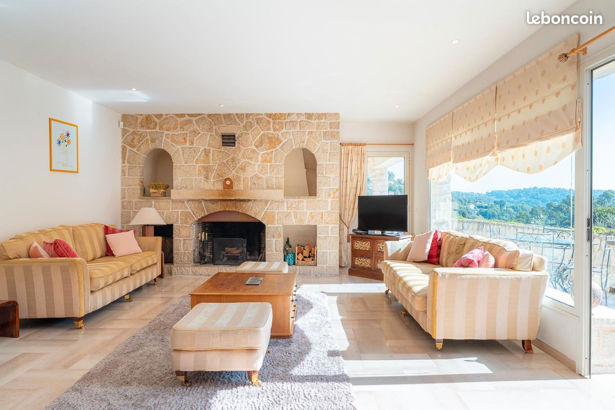 Maison 8 pièces 340 m² · à Vence · 340 m² · 1 980 000 €
