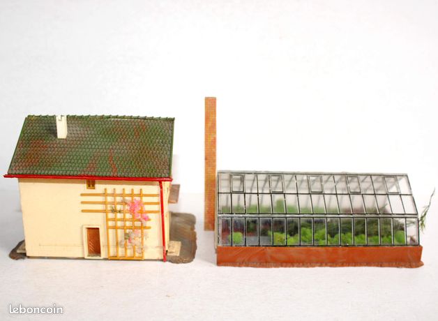 FALLER – Modélisme Ferroviaire – Fleuriste F130560 – Accessoire Déco Pour Réseau De Train Miniature