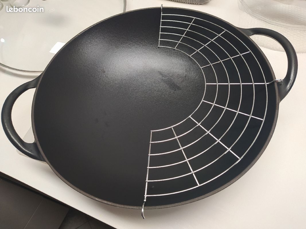 Wok en fonte (image 2)