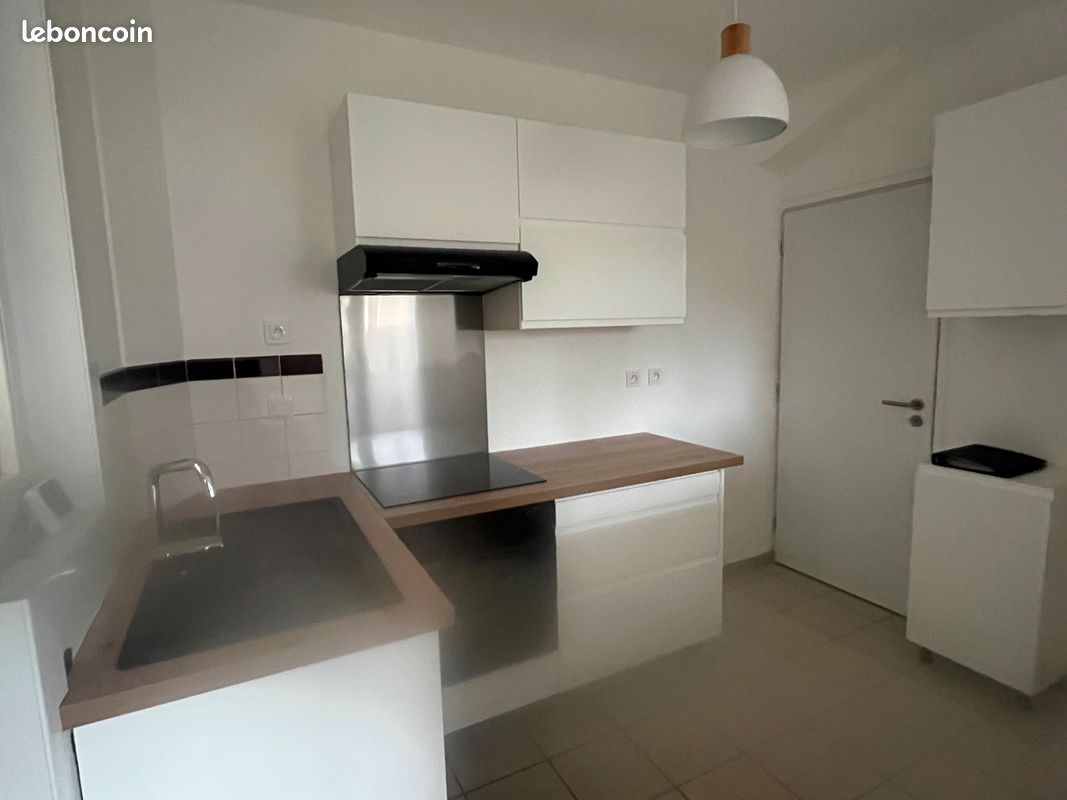 Maison 4 pièces 79 m² · à Rexpoëde · 79 m² · 820 €/mois