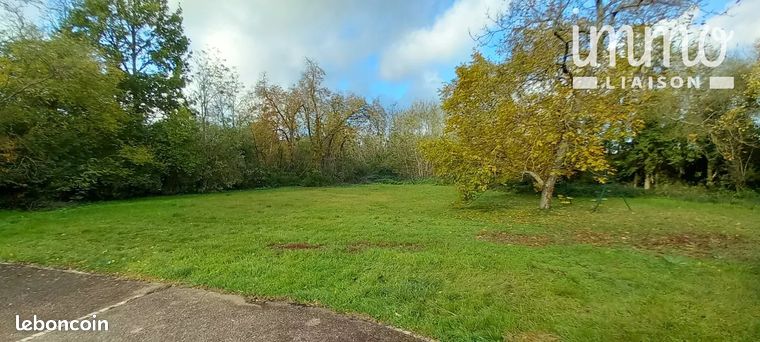 Terrain 4675 m² Vineuil