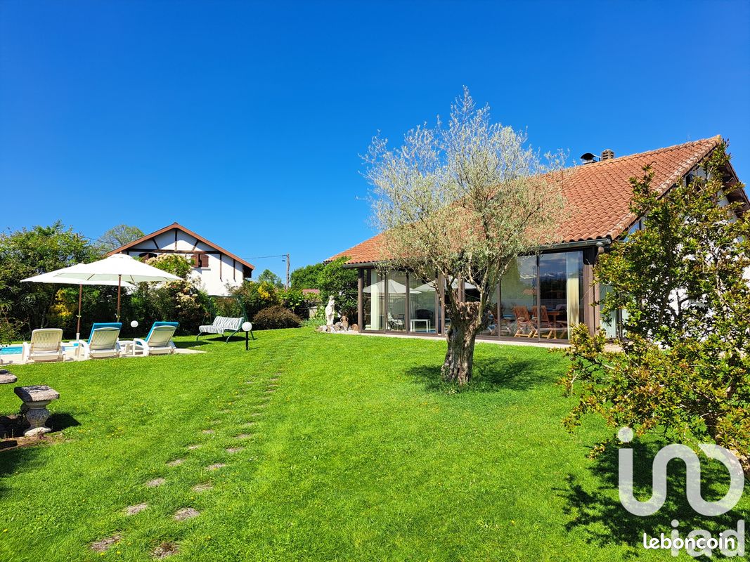 Maison 4 pièces 150 m² · à Barbazan-Debat · 150 m² · 285 000 €