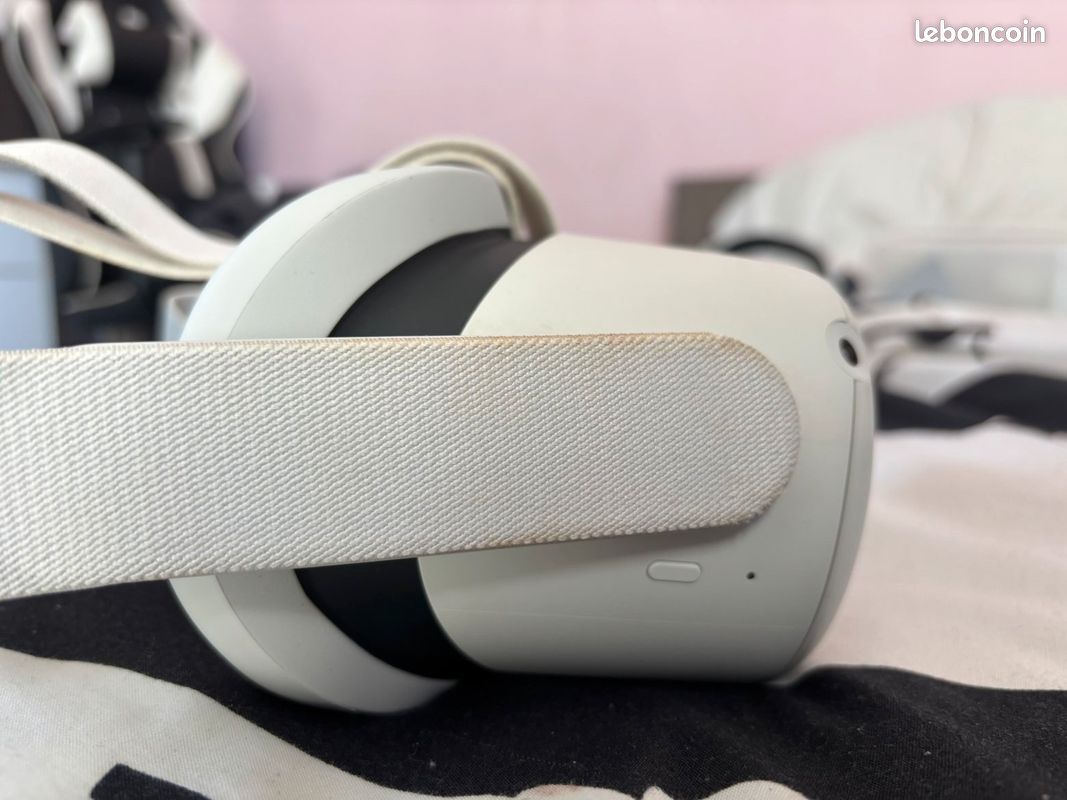Oculus Quest 2 64GB (image 5)