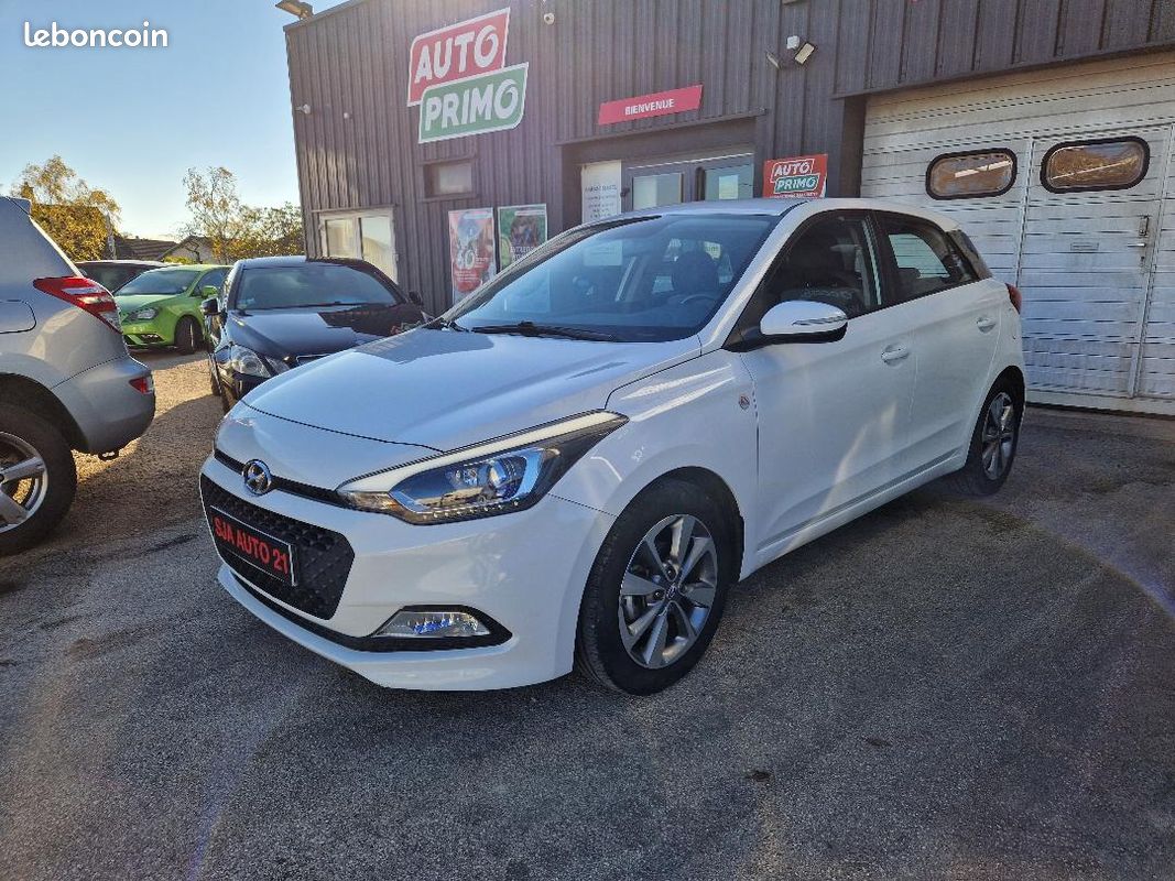 Hyundai i-20 Manuel de l'utilisateur : Fonctionnement des feux de