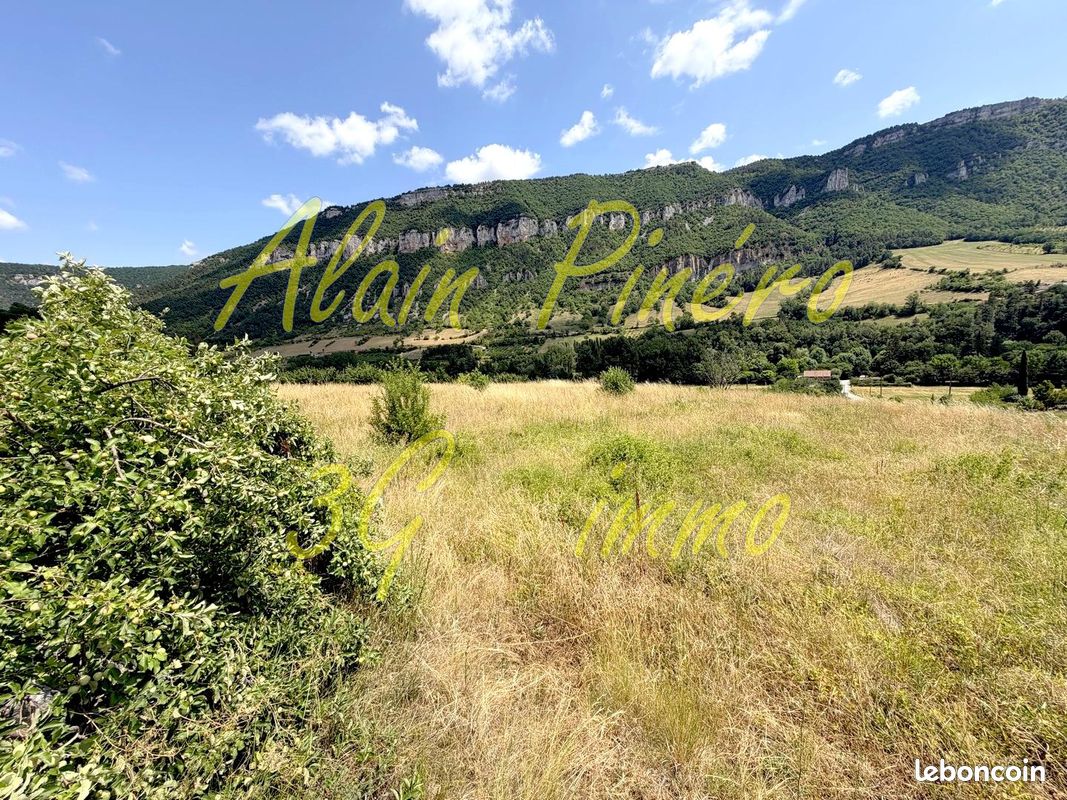 Terrain 1198 m² · à Compeyre · 1 198 m² · 75 000 €