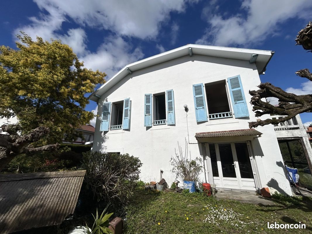 Maison 5 pièces 150 m² · à Idron · 150 m² · 232 980 €