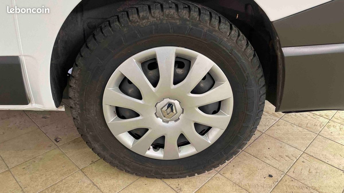 Renault trafic fgn l1h1 1200 kg dci 120 grand confort (image 25)