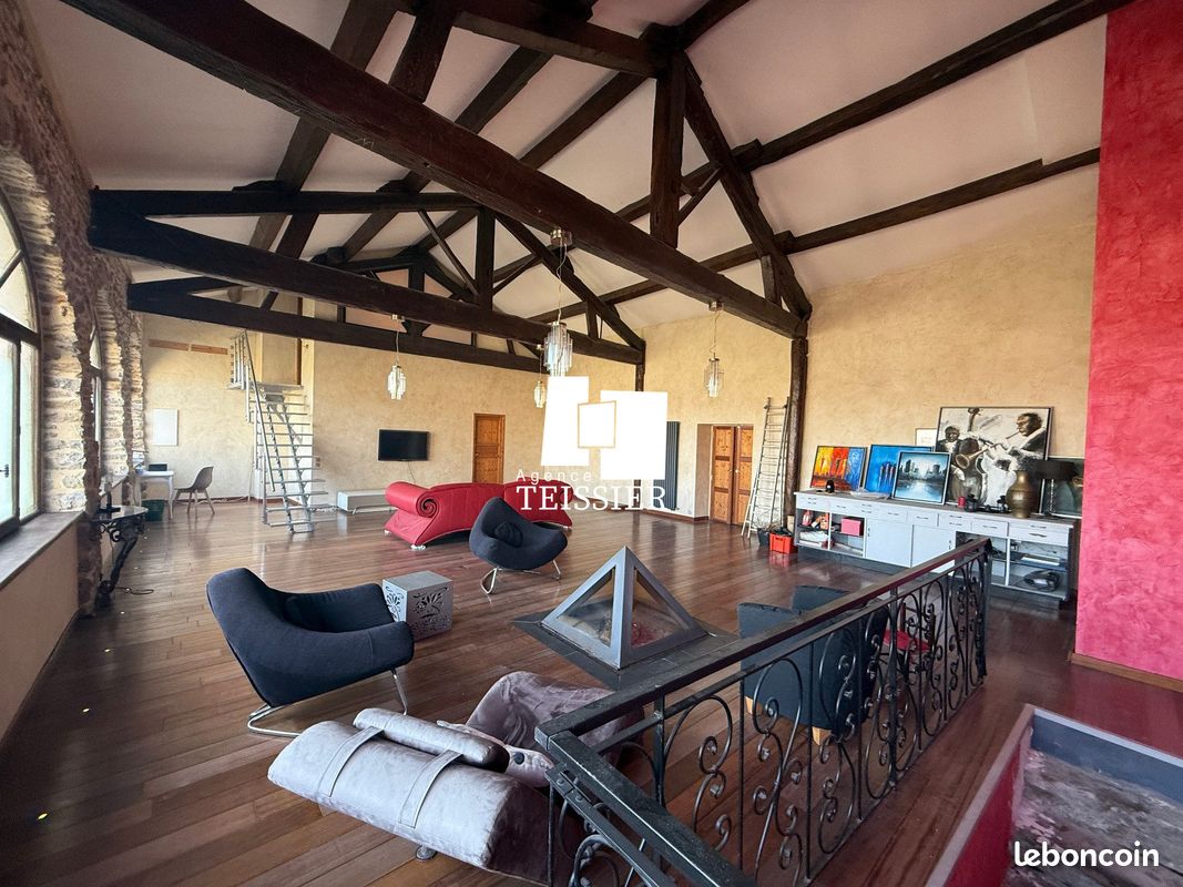 Maison 6 pièces 180 m² · à Les Vans · 180 m² · 480 000 €