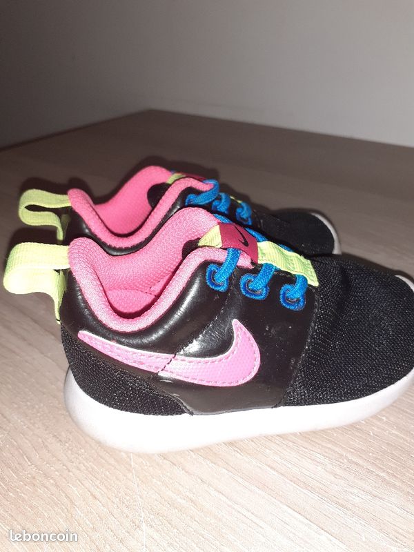 Chaussure bébé (image 1)