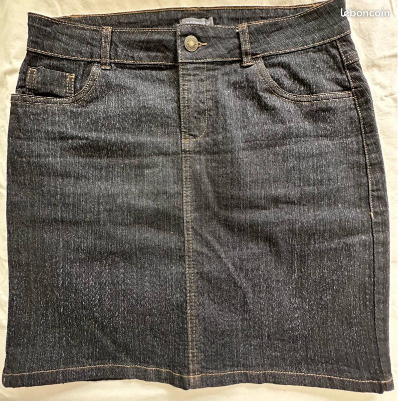 Jupe jeans noir (image 1)
