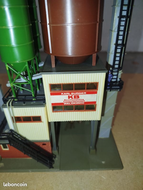 LQ1570 FALLER 950 Train Ho 1/87 1:87 Maquette montée Usine à béton EUR 33,49 - FR