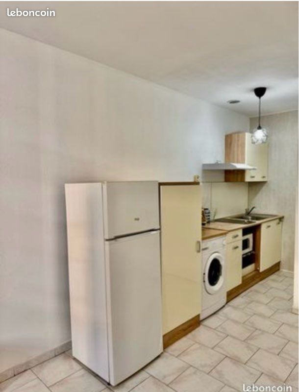 Appartement a louer aubagne - 2 pièce(s) - 27 m2 - Surfyn