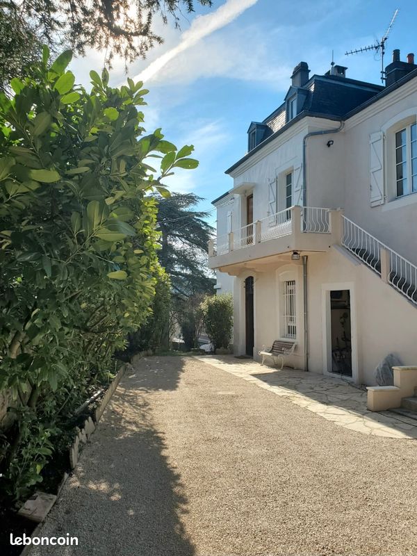 Maison 7 pièces 180 m² · à Cahors · 180 m² · 336 000 €