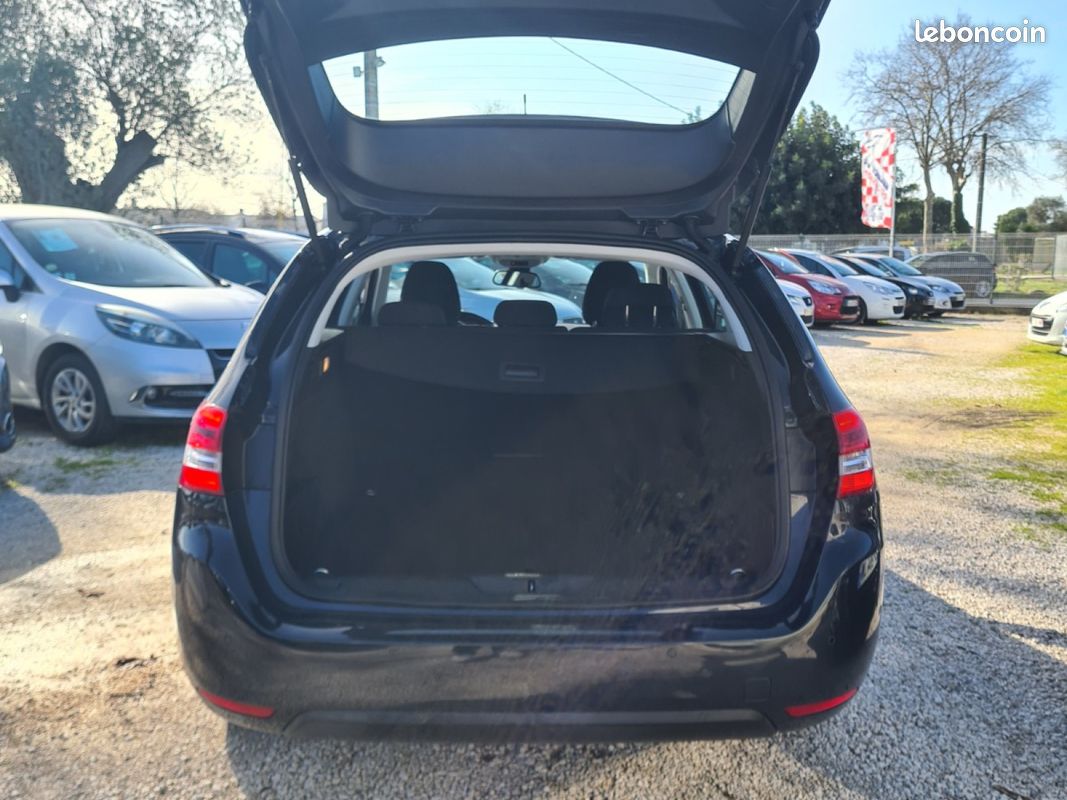 PEUGEOT 308 BlueHDi 100ch SS BVM6 Allure (image 7)