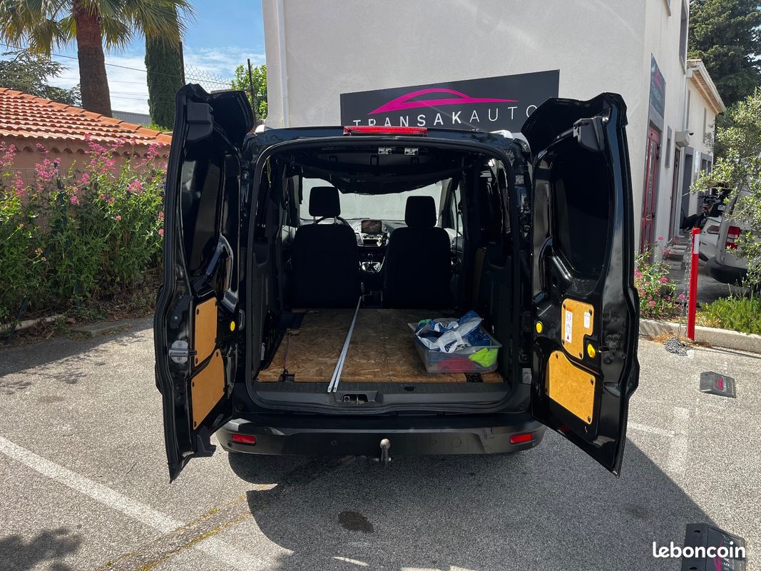 FORD TRANSIT CONNECT KOMBI VAN E85 L1 1.0 E100 Active - Carplay - Caméra de recul (image 36)