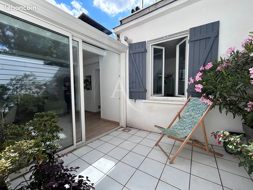 Maison 3 pièces 56 m² · à Bordeaux · 56 m² · 329 000 €