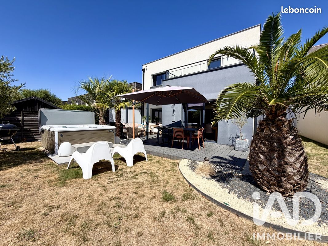 Maison 6 pièces 147 m² · à Pont-Péan · 147 m² · 420 000 €